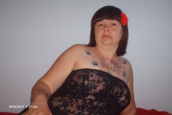 Private Hausfrau aus Dresden sucht Sex